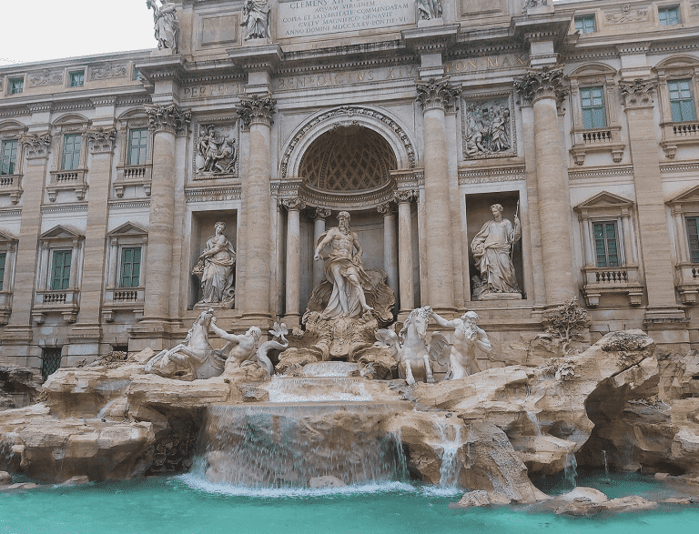 fontana di trevi