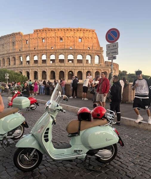 Vespa Tour Řím 2026